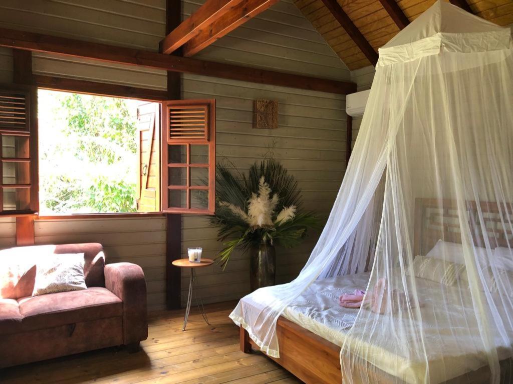 Eden Chalet, Spa Privatif Les Abymes Extérieur photo